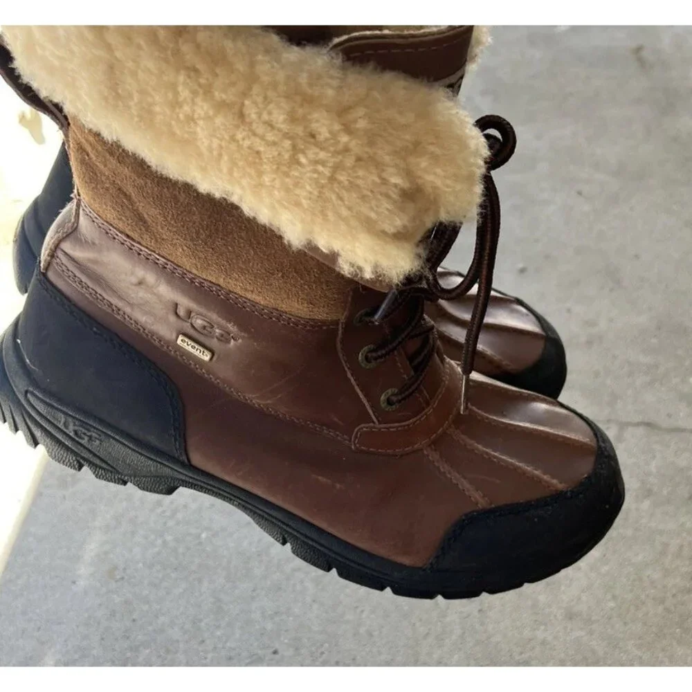 UGG BUTTE WORCHESTER STOUT WATERPROOF LEATHER SNOW BOOTS SIZE mens 9